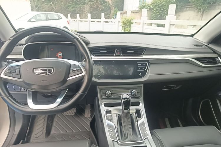 GEELY Emgrand 2020 #13 GEELY Emgrand 2020 car image #13
