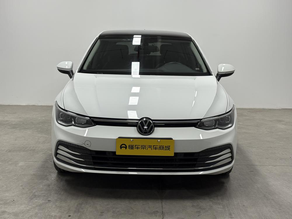 Volkswagen Golf 2020 car image #2