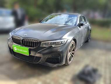 BMW 3 Series 2021 صورة سيارة 