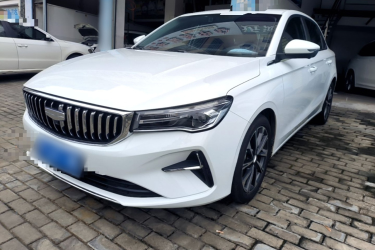 GEELY Emgrand 2025 car image #2