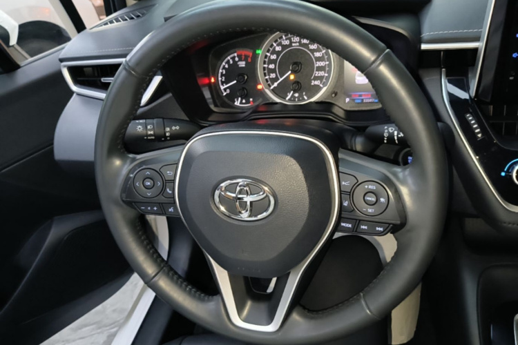 Toyota Corolla 2021 #11 Toyota Corolla 2021 car image #11