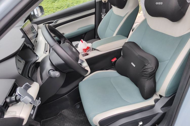 GEELY Emgrand L HiP 2022 صورة سيارة #17