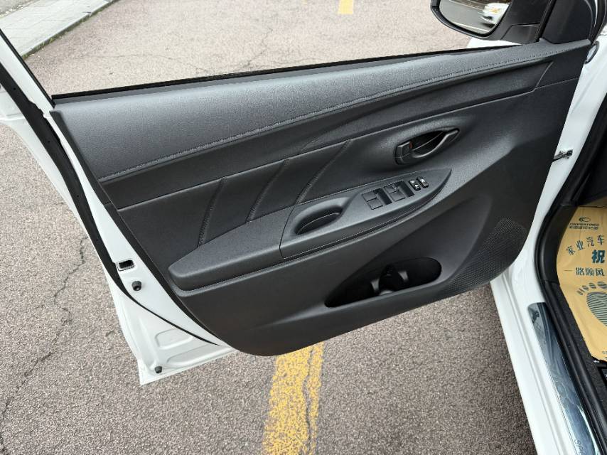 Toyota Vios 2021 immagine di auto #7