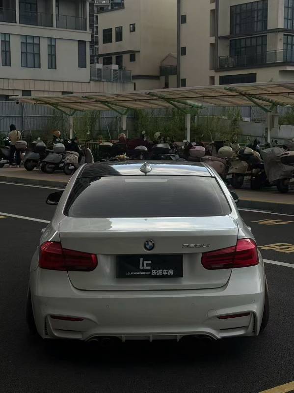 BMW 3 Series 2016 #5 BMW 3 Series 2016 car image #5