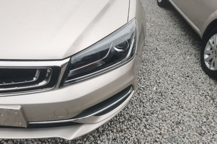 GEELY Emgrand 2019 #23 GEELY Emgrand 2019 car image #23