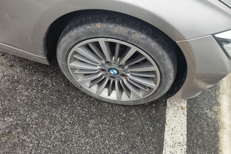 BMW 3 Series 2019 #9 BMW 3 Series 2019 car image #9