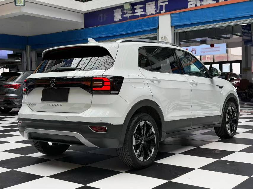 Volkswagen Tacqua 2021 car image #8
