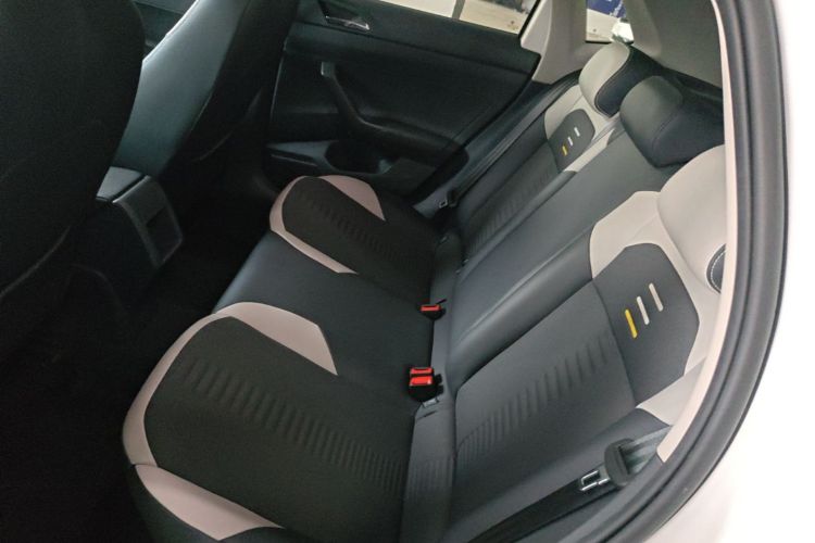 Volkswagen Polo 2020 immagine di auto #17