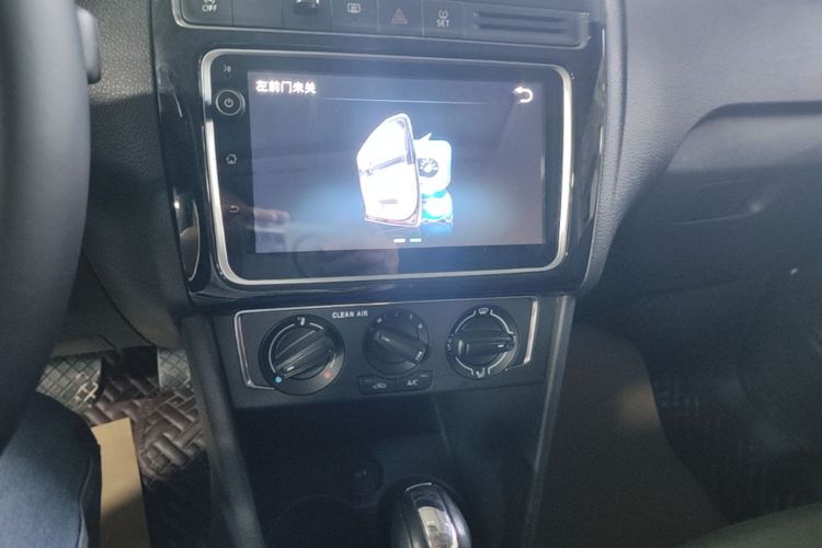 Volkswagen Polo 2019 #13 Volkswagen Polo 2019 car image #13