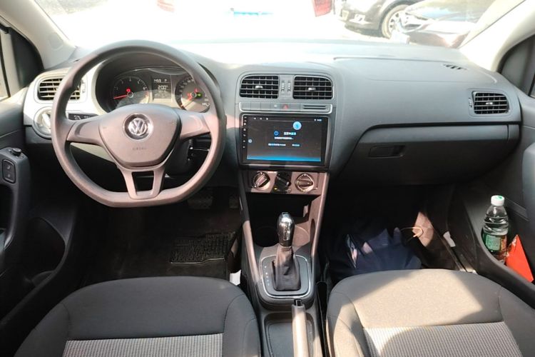 Volkswagen Polo 2016 #10 Volkswagen Polo 2016 car image #10