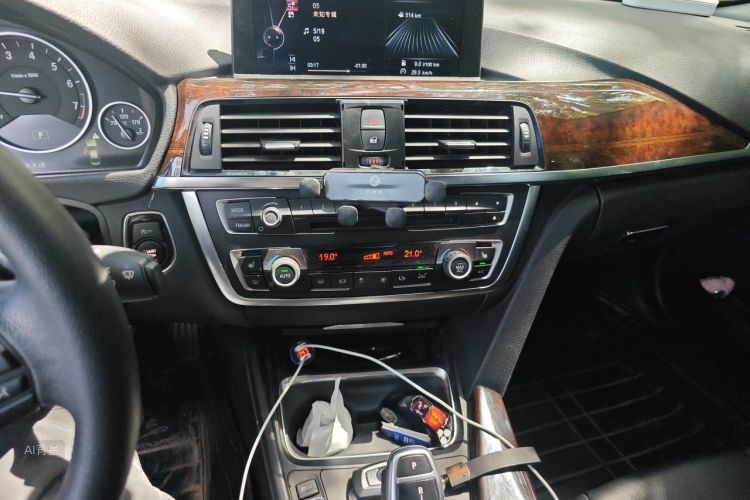 BMW 3 Series 2015 #15 BMW 3 Series 2015 car image #15