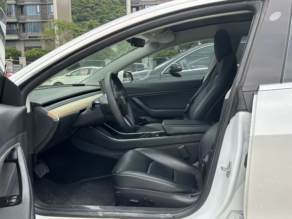 Tesla Model 3 (Imported) 2020 #4 Tesla Model 3 (Imported) 2020 car image #4