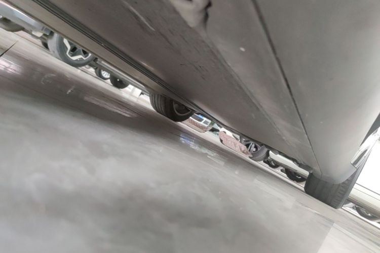 Tesla Model Y 2021 imagem de carro #27