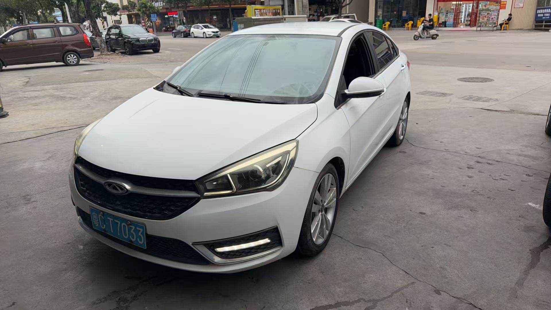 Chery Arrizo 5 2016 car image 