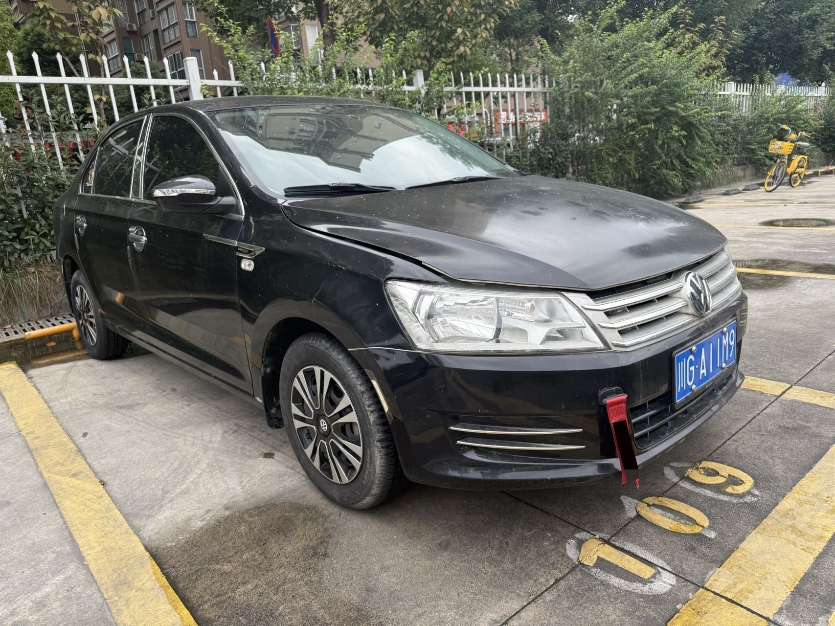Volkswagen Santana 2014 car image #3