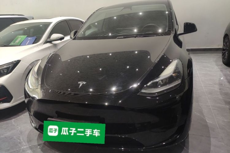 Tesla Model Y 2022 #3 Tesla Model Y 2022 car image #3