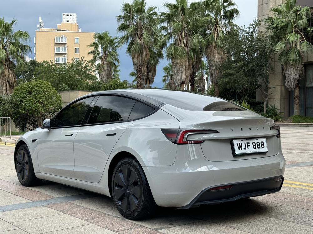 Tesla Model 3 2024 #5 Tesla Model 3 2024 car image #5