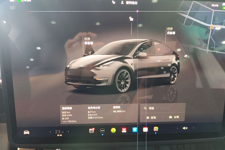 Tesla Model Y 2024 #12 Tesla Model Y 2024 car image #12