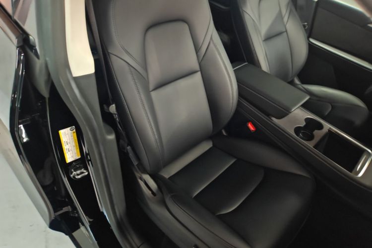 Tesla Model Y 2022 #24 Tesla Model Y 2022 car image #24