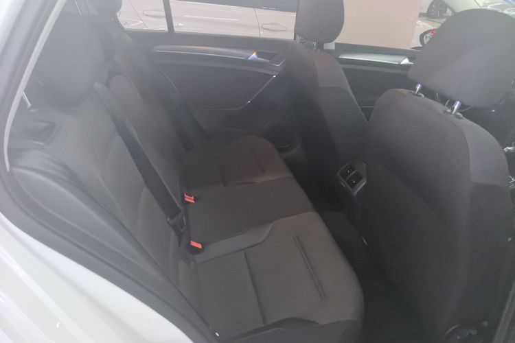Volkswagen Golf 2017 #14 Volkswagen Golf 2017 car image #14