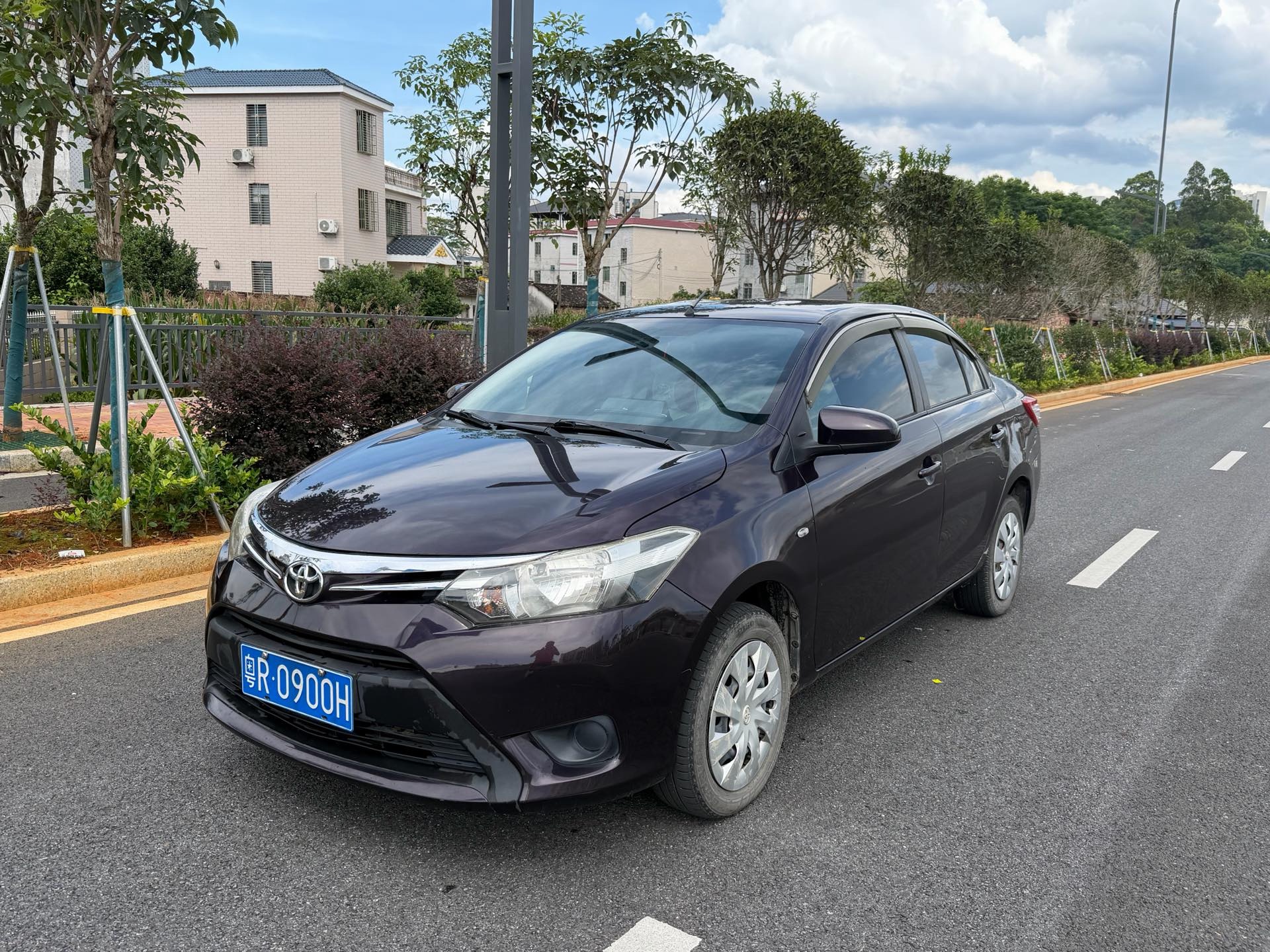 Toyota Vios 2015 Toyota Vios 2015 car image