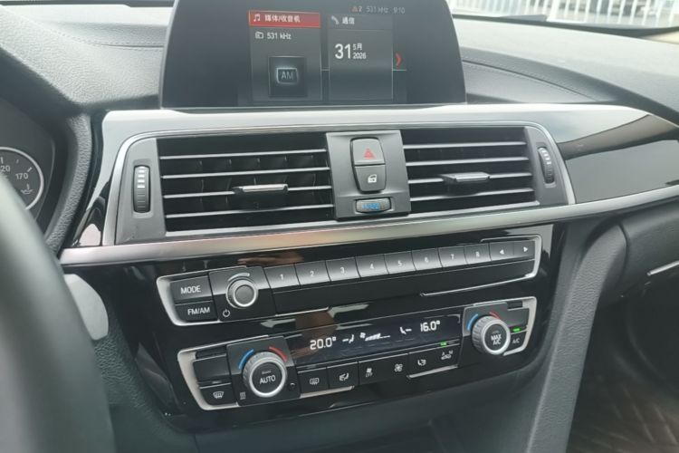 BMW 3 Series 2018 #17 BMW 3 Series 2018 imagen de coche #17