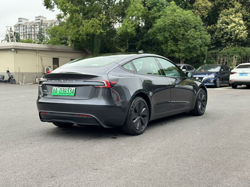 Tesla Model 3 2025 #9 Tesla Model 3 2025 car image #9