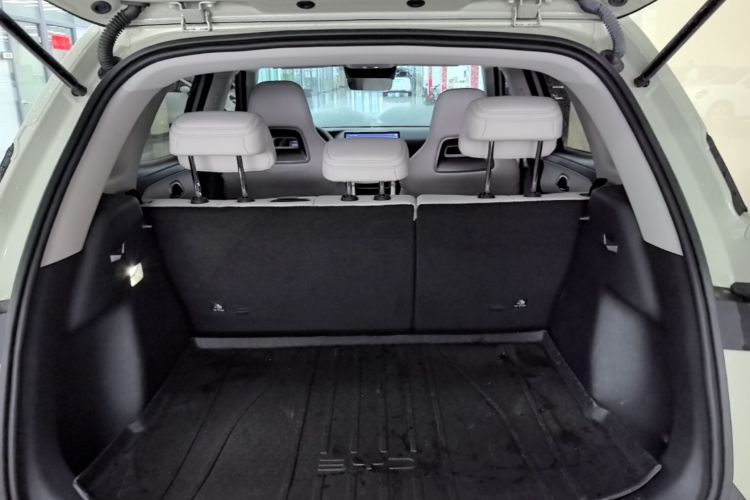 BYD YuanUP 2025 #19 BYD YuanUP 2025 imagen de coche #19