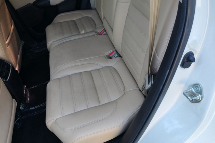 Honda CR-V 2018 #17 Honda CR-V 2018 car image #17