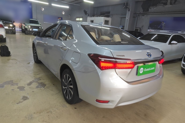 Toyota Corolla 2017 immagine di auto #7