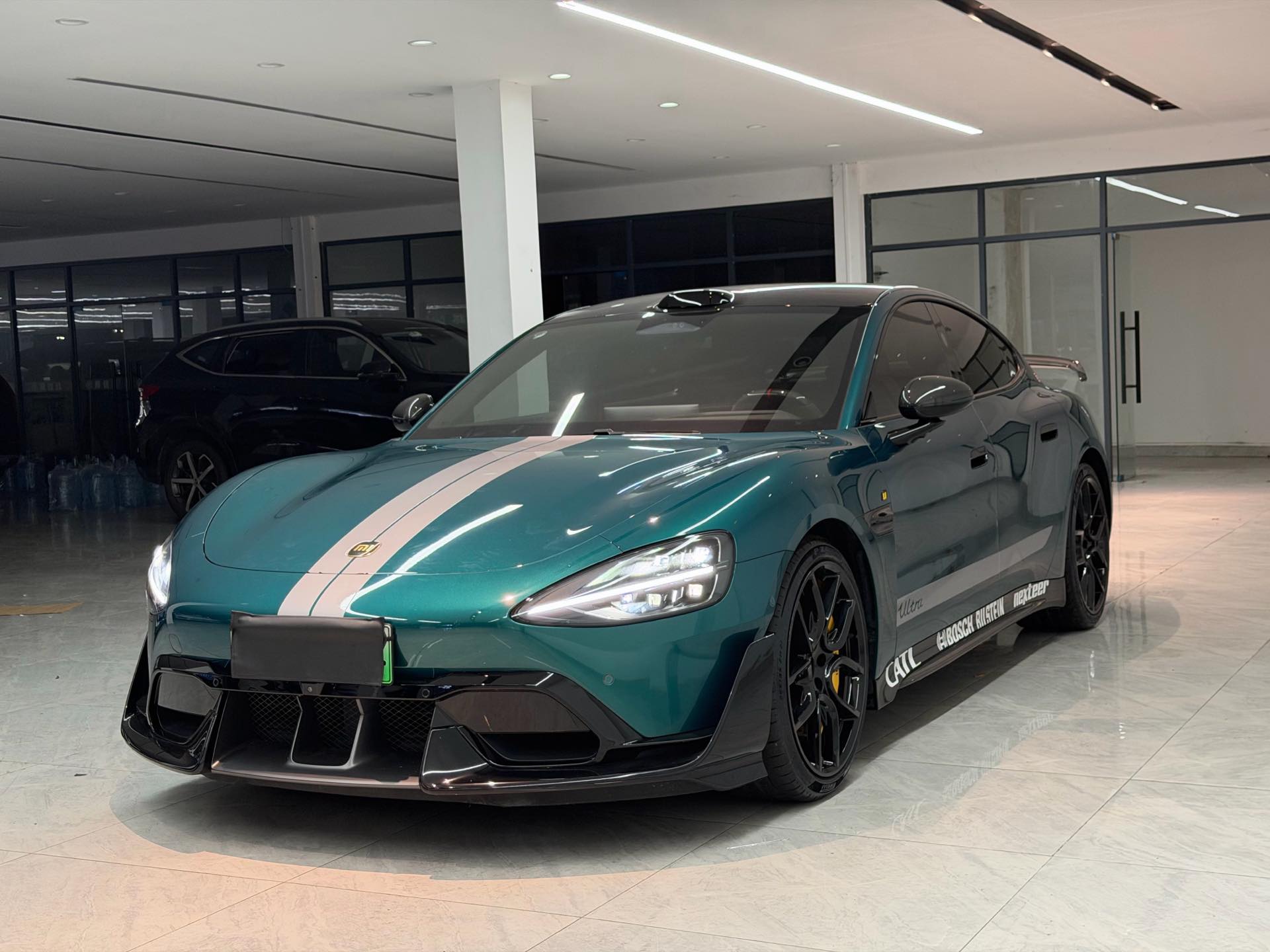 MI SU7 Ultra 2025 car image 
