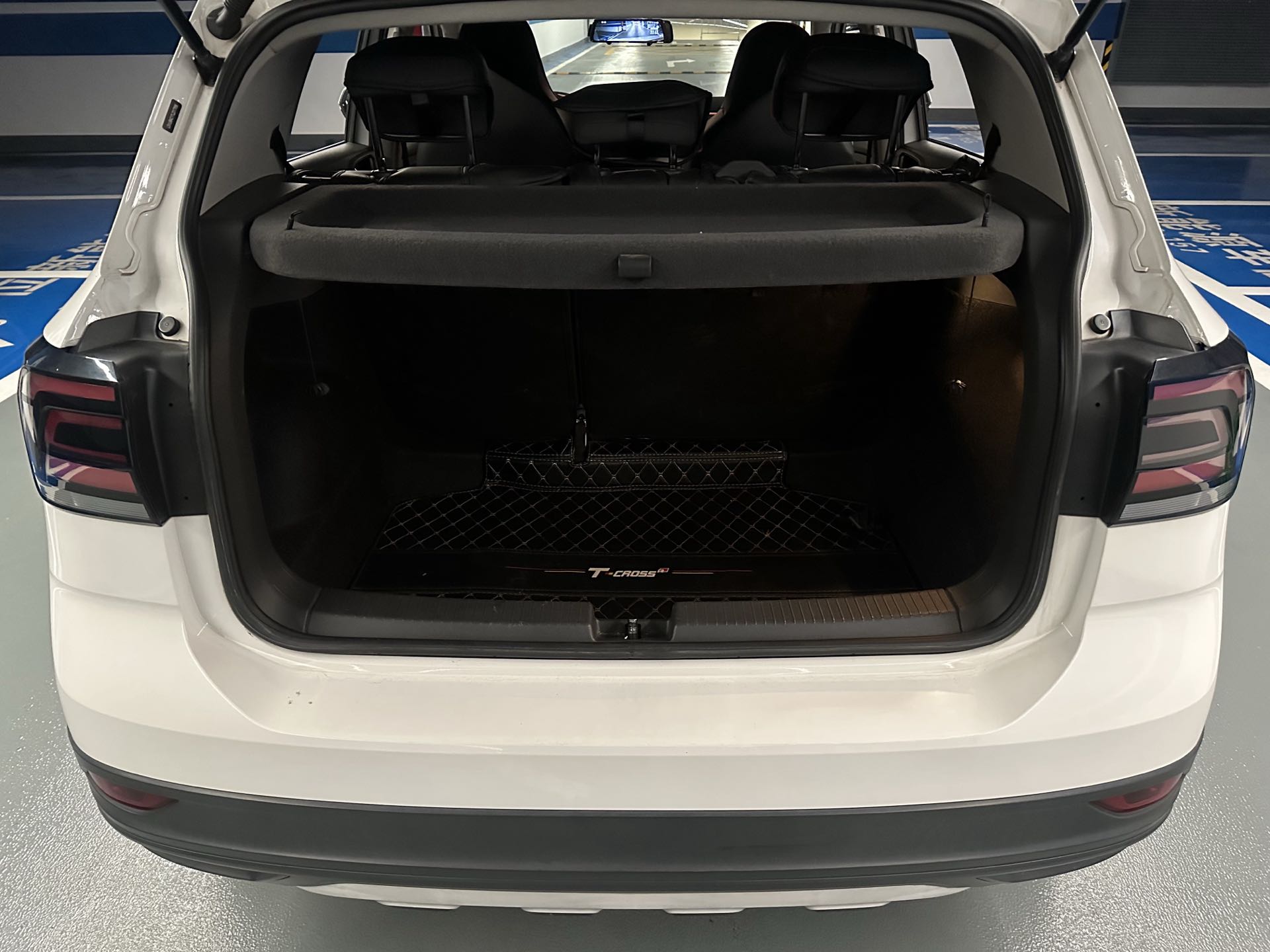 Volkswagen T-Cross 2020 #8 Volkswagen T-Cross 2020 immagine di auto #8