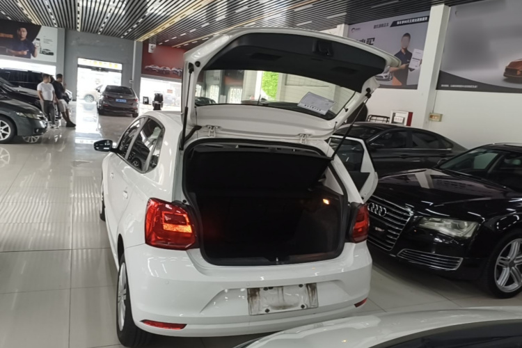 Volkswagen Polo 2018 #19 Volkswagen Polo 2018 car image #19