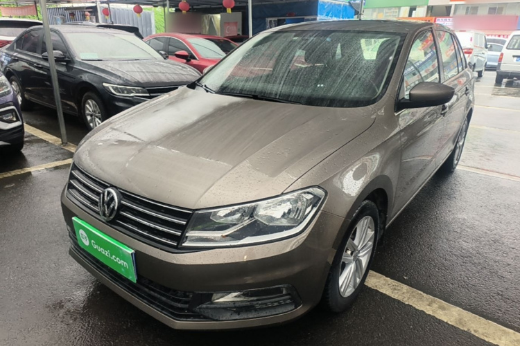 Volkswagen Santana 2016 car image #2