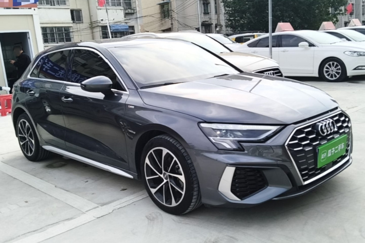 Audi A3 2021 immagine di auto #4