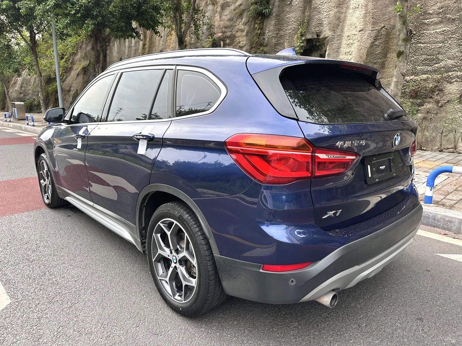 BMW X1 2019 car image #11