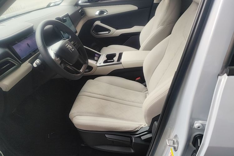 BYD YuanUP 2025 car image #19