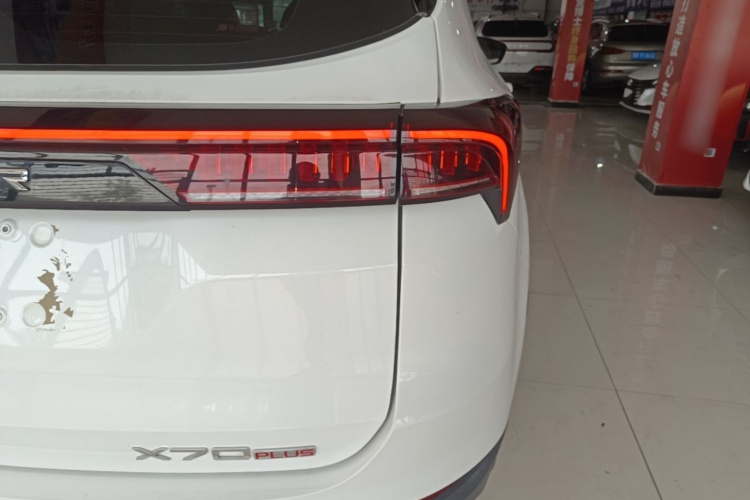 Jetour X70 PLUS 2022 #8 Jetour X70 PLUS 2022 car image #8