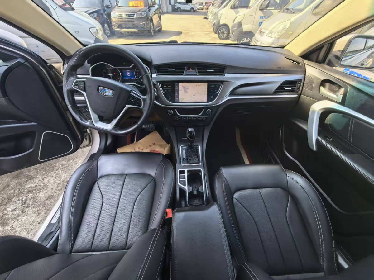 GEELY Emgrand 2018 car image #7