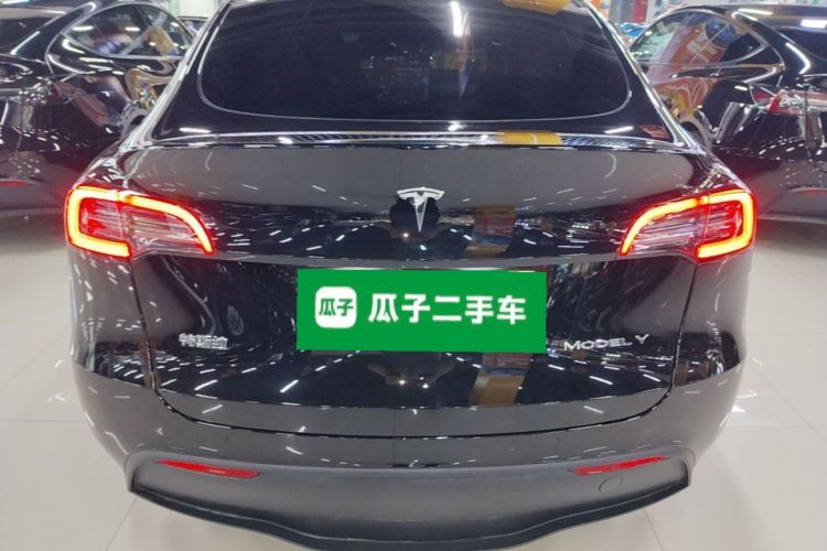 Tesla Model Y 2024 imagem de carro #6