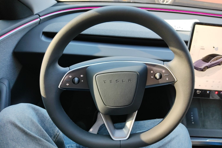 Tesla Model 3 2024 #11 Tesla Model 3 2024 car image #11