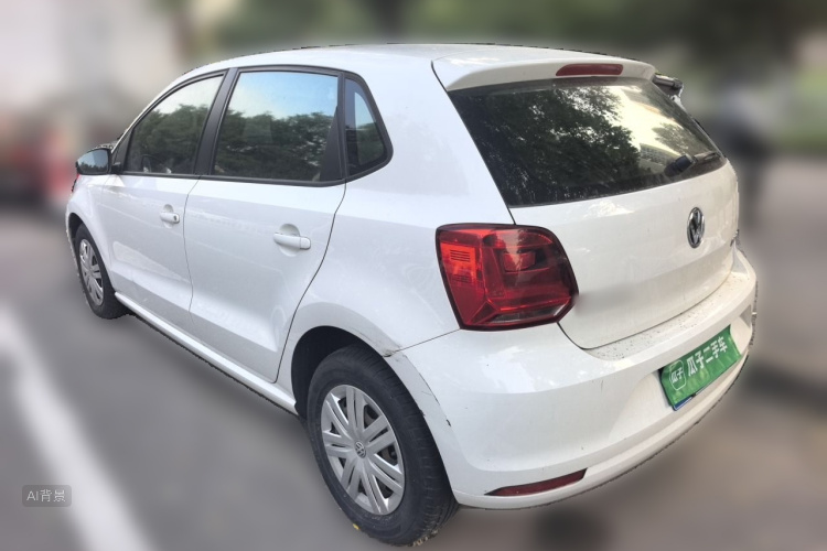Volkswagen Polo 2016 car image #5