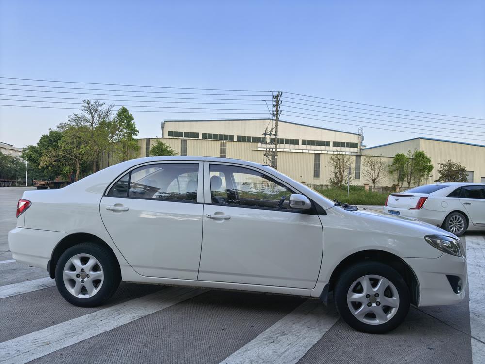 Toyota Corolla (Classic) 2013 #7 Toyota Corolla (Classic) 2013 صورة سيارة #7
