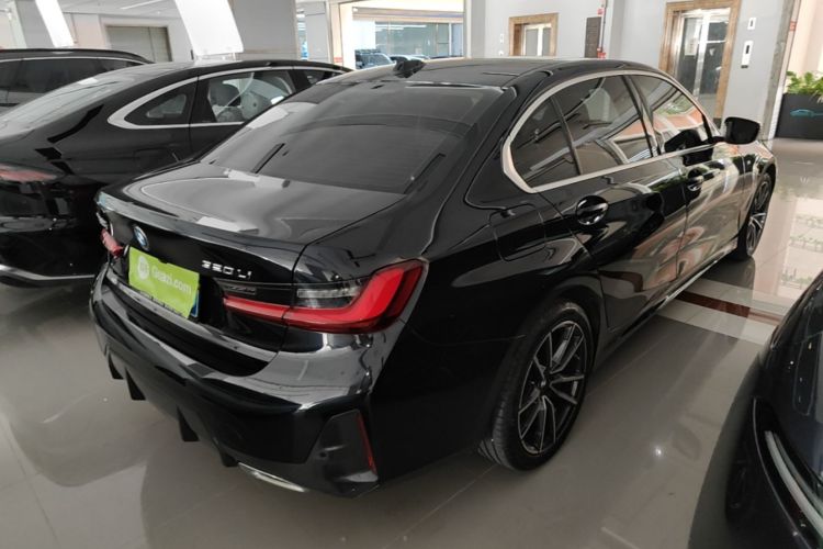 BMW 3 Series 2024 #5 BMW 3 Series 2024 car image #5