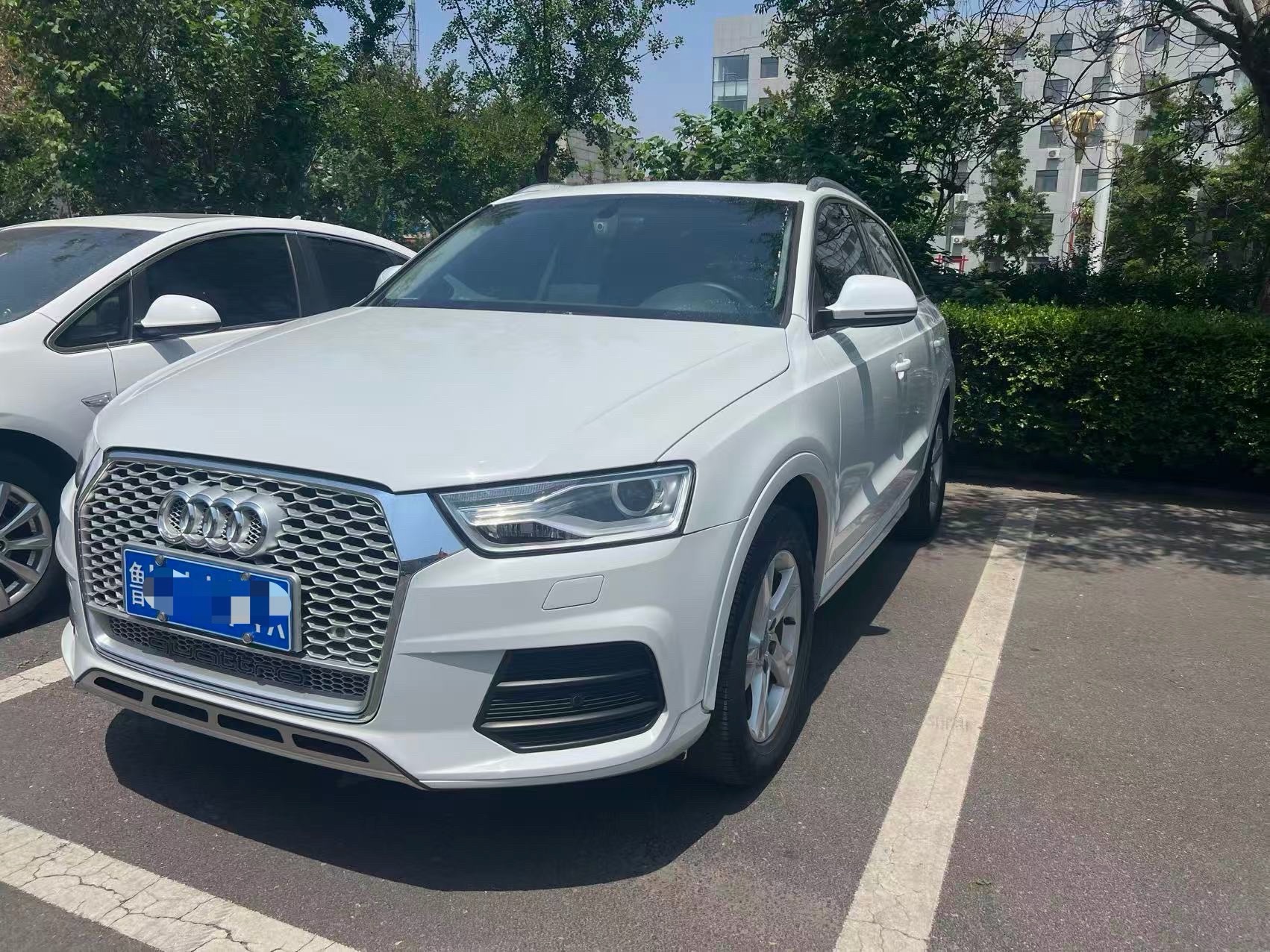 2016 2016 car image