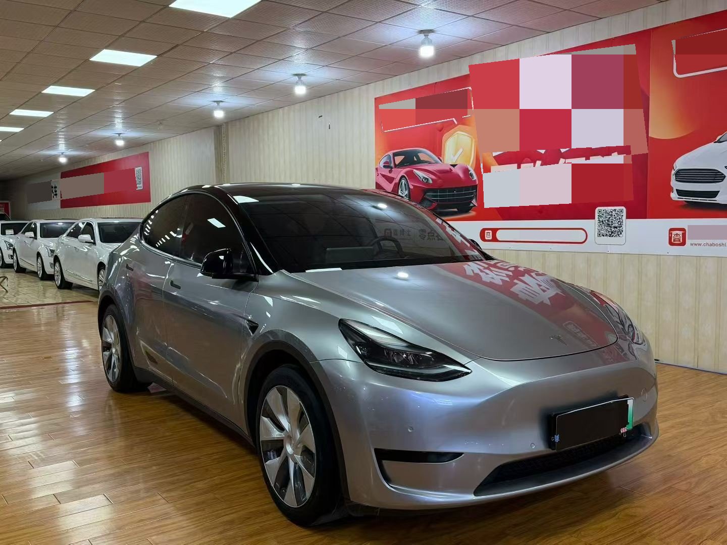 Tesla Model Y 2023 car image #3