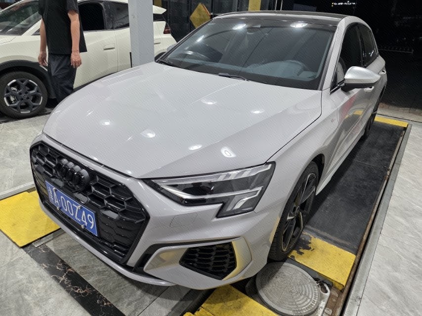 2023 изображение автомобиля 