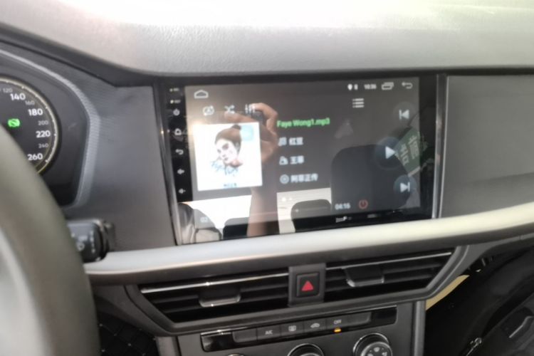 Volkswagen Lavida 2018 car image #13