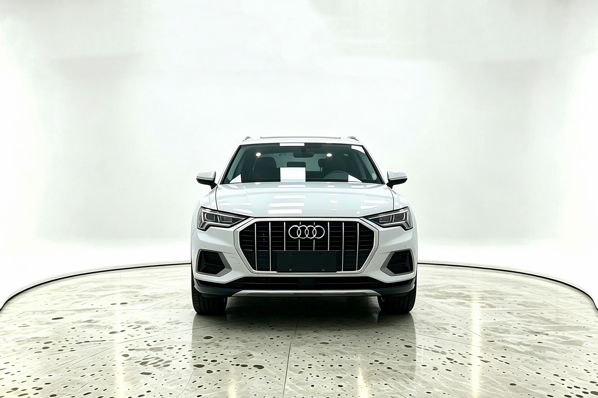 Audi Q3 2022 #2 Audi Q3 2022 изображение автомобиля #2
