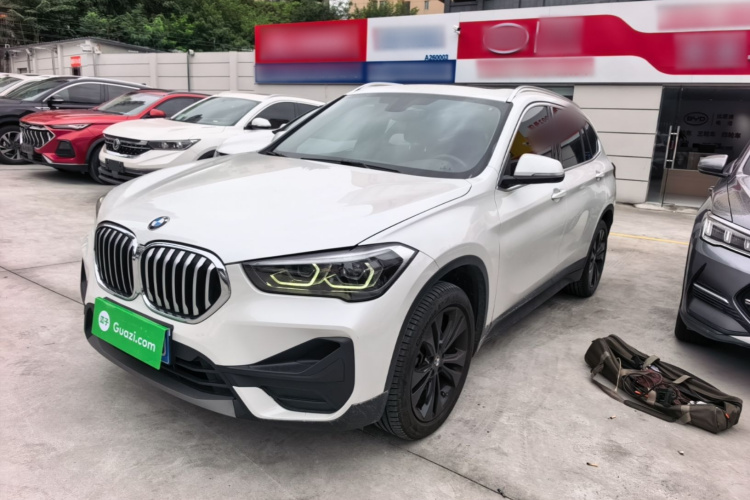BMW X1 2020 #2 BMW X1 2020 car image #2